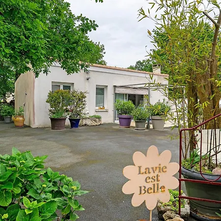 Maison De 5 Min La Palmyre * لو ماثيز